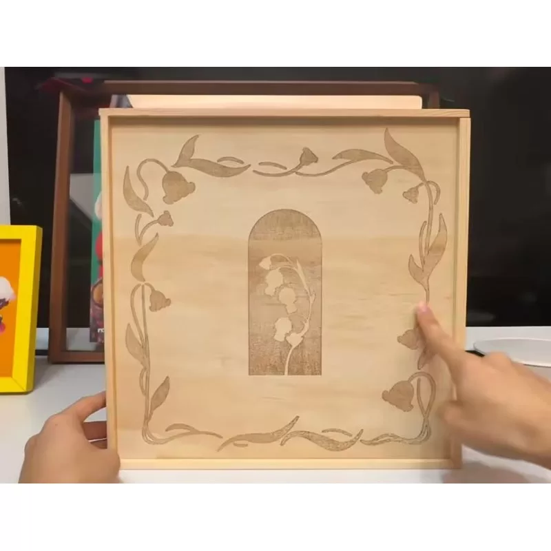 Figura limitada de Lirios del Valle de DIMOO