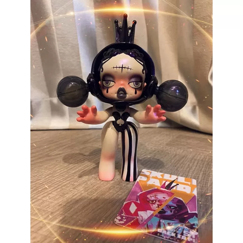 Figura limitada de Skullpanda Black Queen