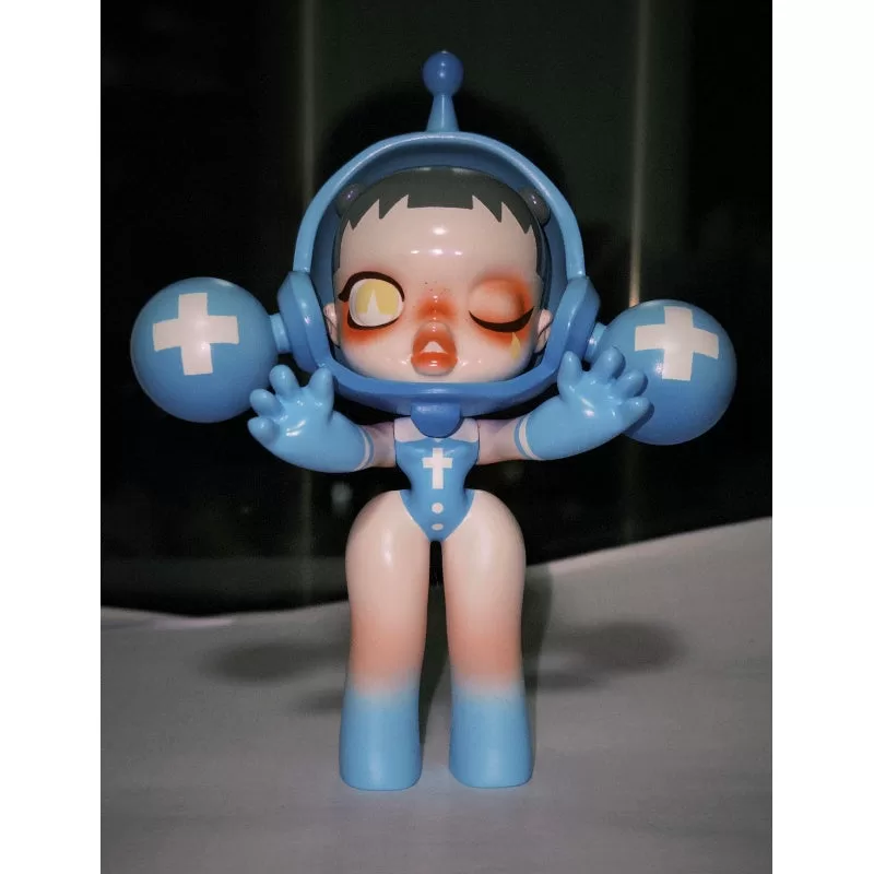 Figura limitada de Skullpanda Blue Intensive Care