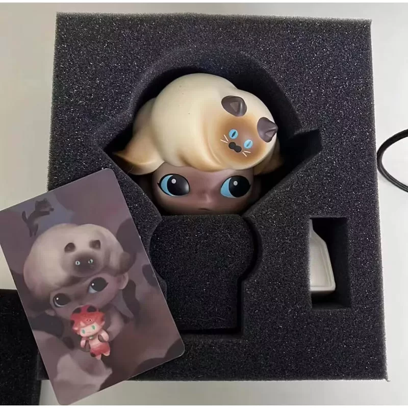 Figura limitada de gato siamés DIMOO Figura limitada de gato siamés DIMOO