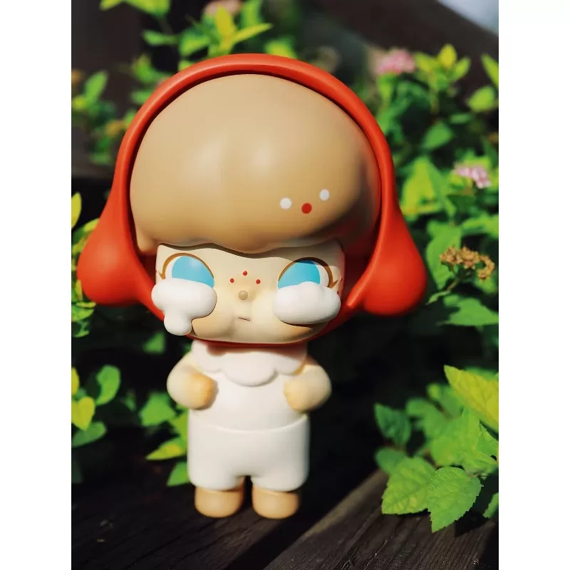 Figura limitada de hongo pequeño DIMOO x Crybaby