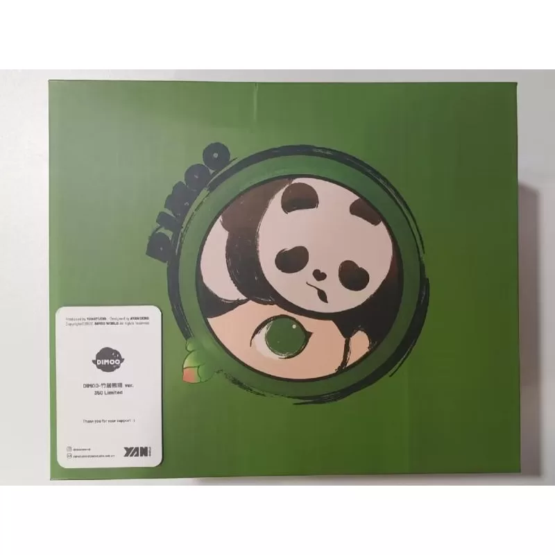 Figura limitada de panda de bambú DIMOO