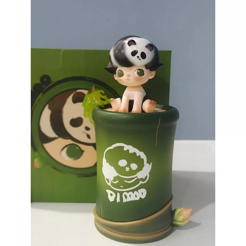 Figura limitada de panda de bambú DIMOO Figura limitada de panda de bambú DIMOO