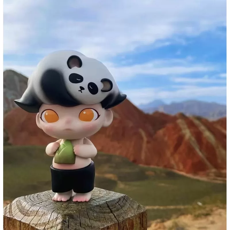 Figura limitada del panda de brotes de bambú de DIMOO