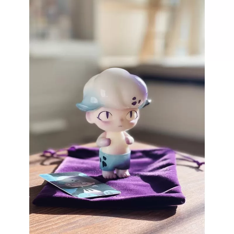 Figura limitada del pequeño fantasma de DIMOO