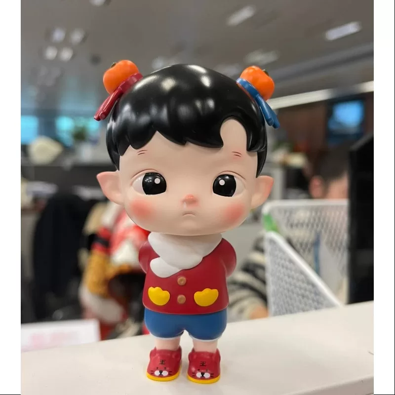 Figura naranja pequeña Hacipupu, edición limitada 2022