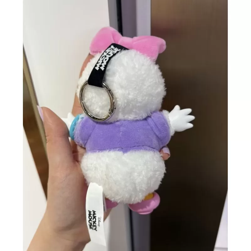 Figuras de la serie de llaveros Mickey Family Cute Together Daisy Figuras de la serie de llaveros Mickey Family Cute Together Daisy