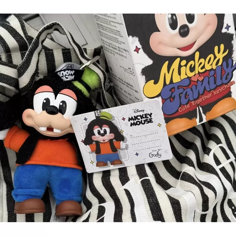Figuras de la serie de llaveros Mickey Family Cute Together Goofy