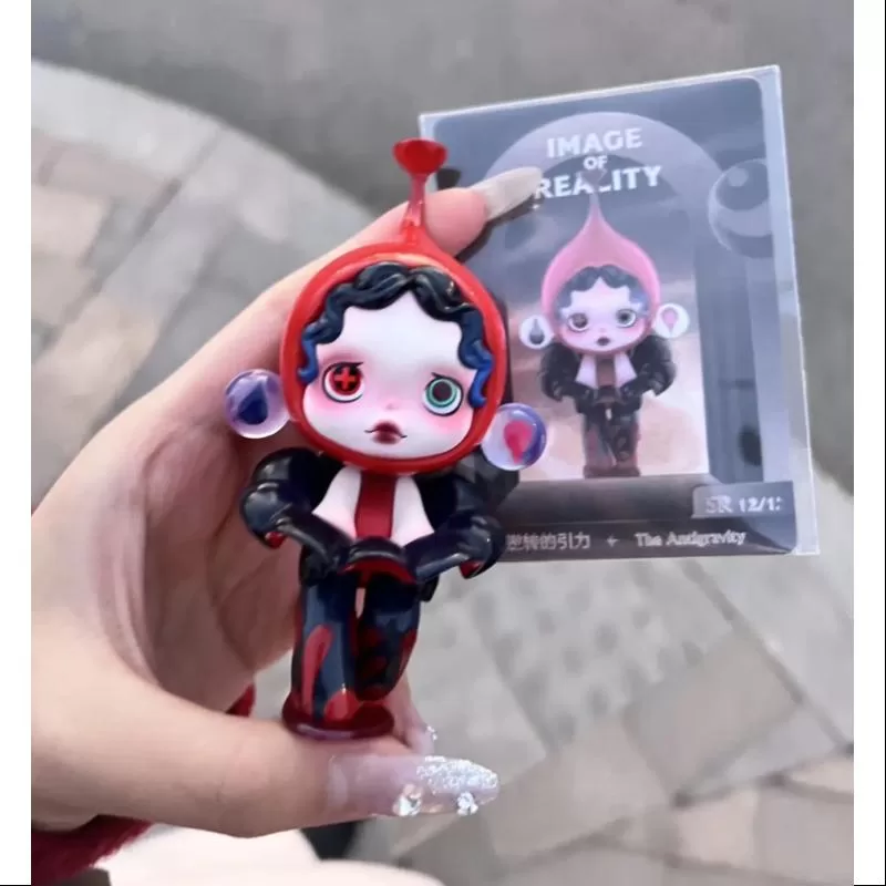 Imagen de la realidad de Skullpanda Serie La antigravedad