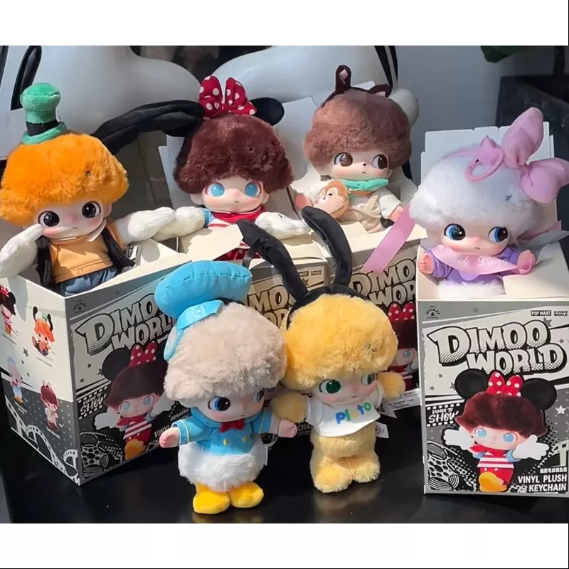 Juego completo de llaveros de peluche de vinilo DIMOO x Disney Series abierto