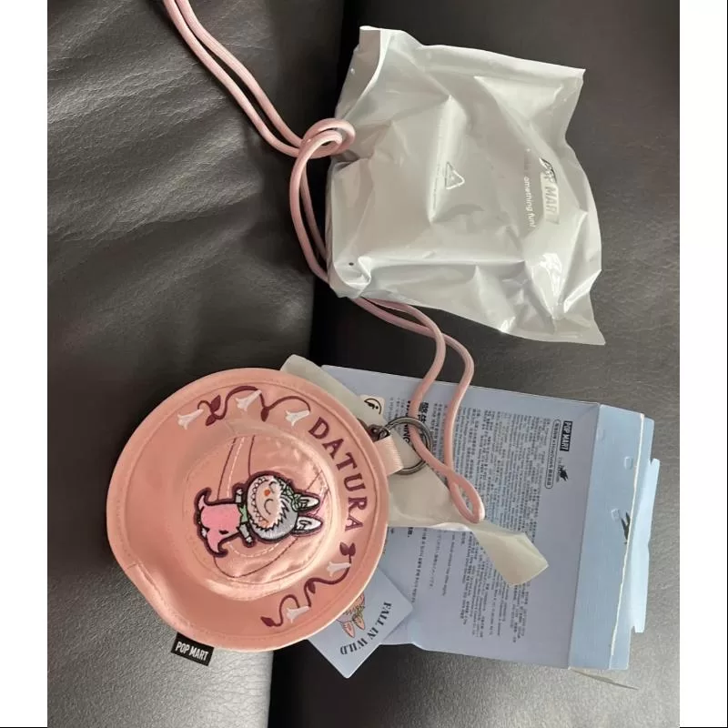Labubu FALL IN WILD Sombrero de cubo Mini bolso Caja sorpresa serie DATURA