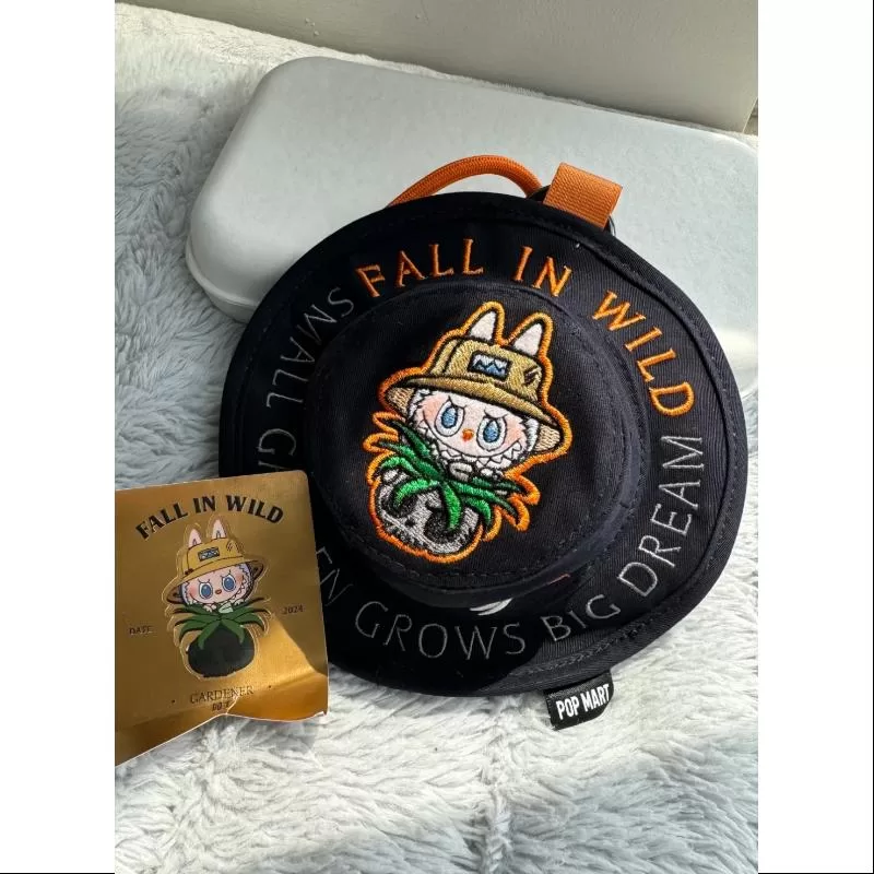 Labubu FALL IN WILD Sombrero de cubo Mini bolso Caja sorpresa serie JARDINERO SECRETO