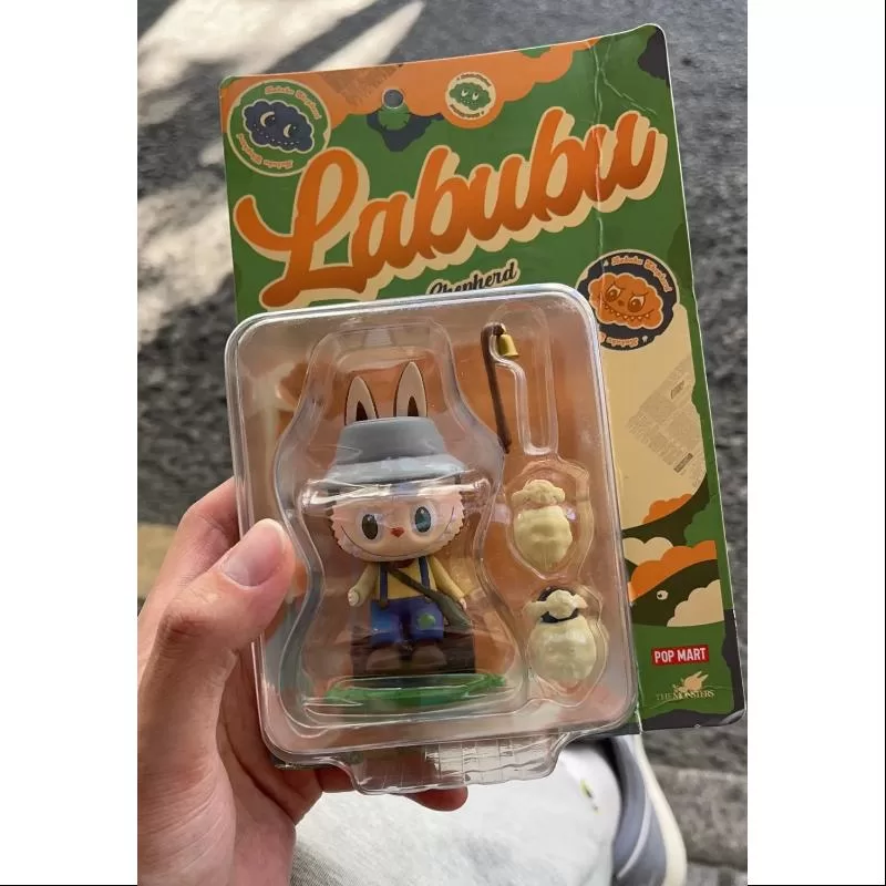 Labubu LOS MONSTRUOS Figura de Pastor LIMITADA