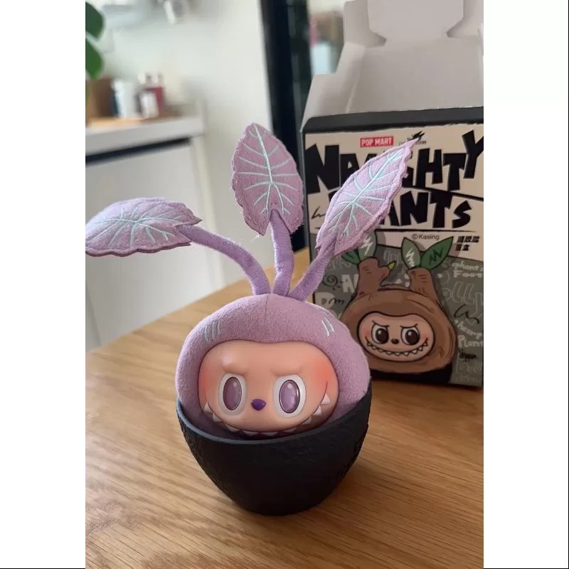 Labubu LOS MONSTRUOS PLANTAS TRAVIESAS Serie de caras de vinilo Alocasia Polly