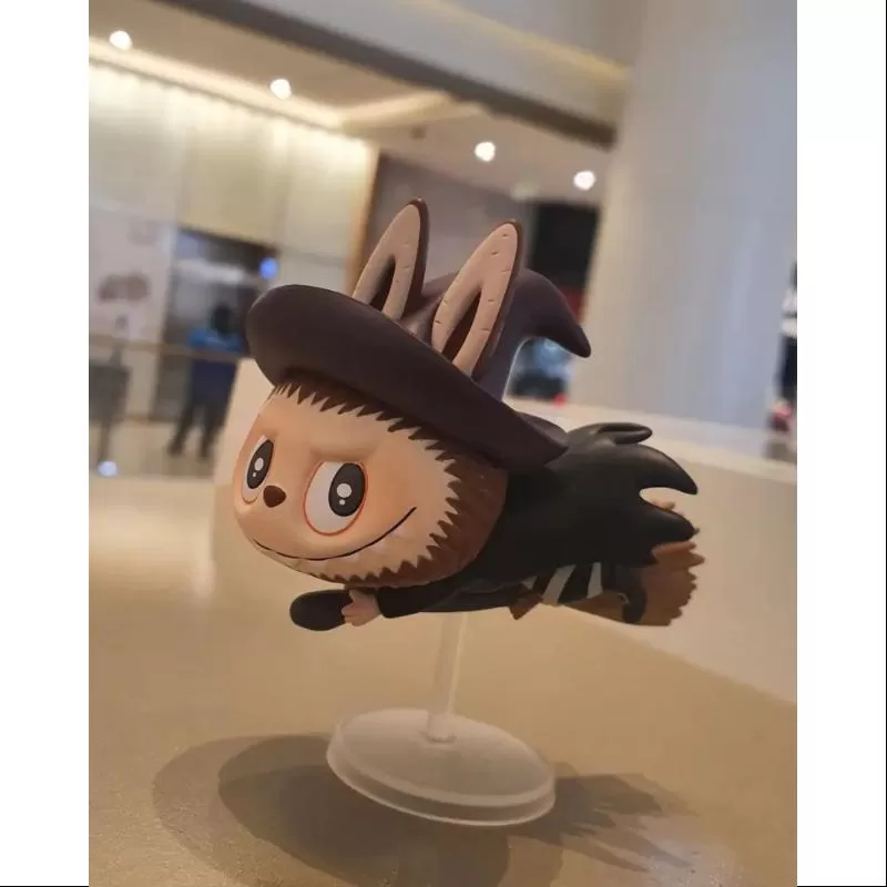 Labubu La Bruja de la Serie del Carnaval de los Monstruos