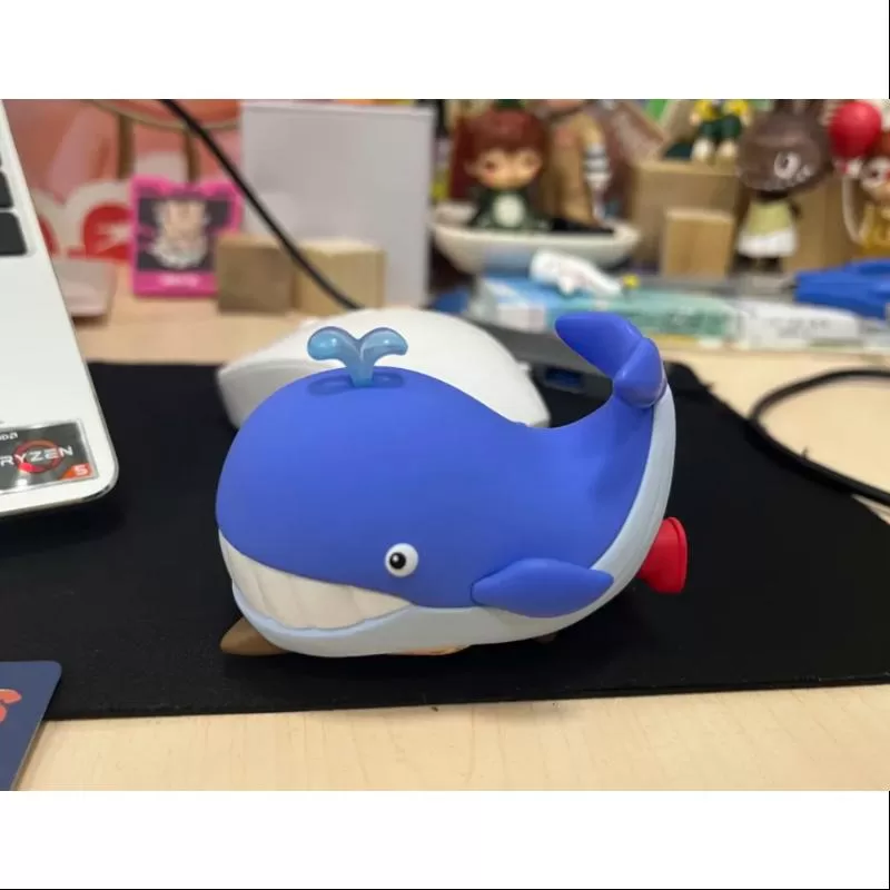 Labubu La Serie Animales Monstruos Ballena