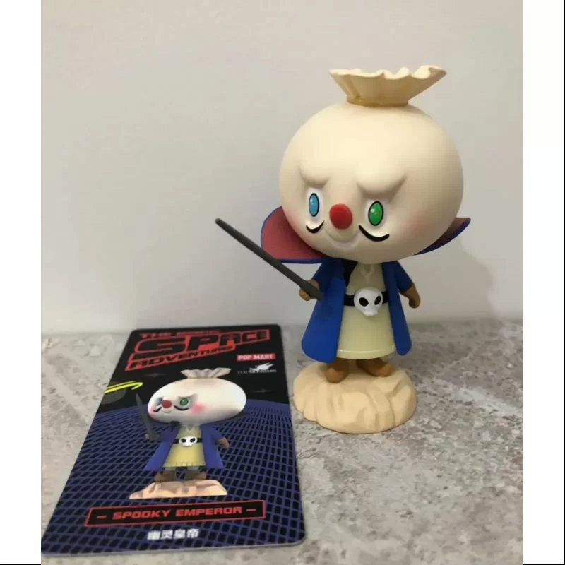 Labubu La serie de aventuras espaciales de los monstruos Emperador espeluznante
