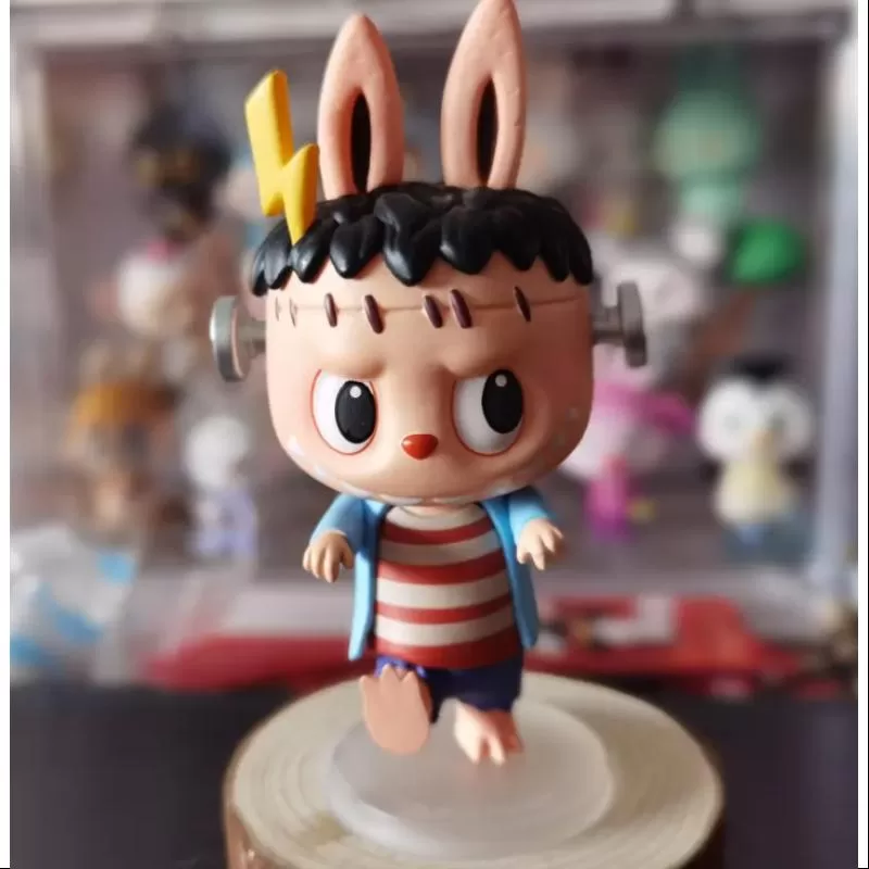 Labubu La serie del carnaval de los monstruos Ciencia excéntrica