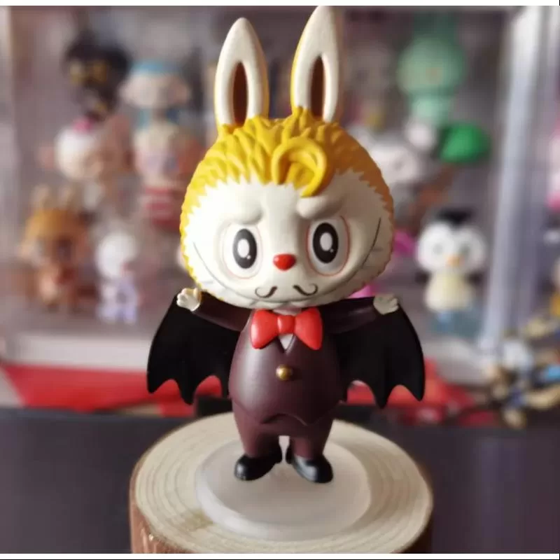 Labubu La serie del carnaval de los monstruos Señor vampiro