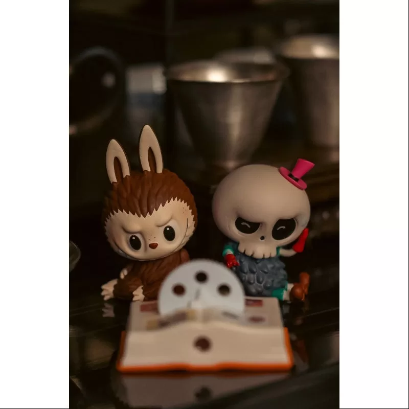 Labubu La serie del diario de travesuras de los monstruos Secret Sweet Saturday