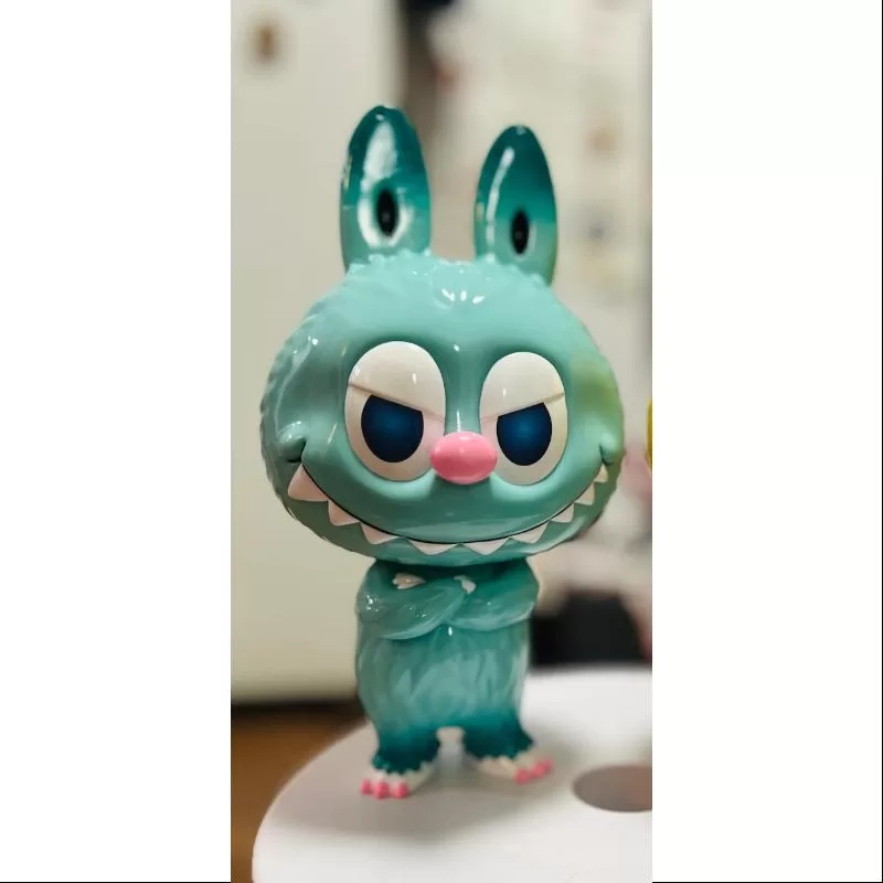 Labubu Los Monstruos Cowawa Mira Kasing Lung LIMITED