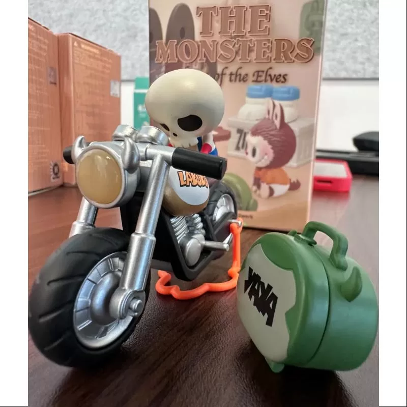 Labubu Los Monstruos El Hogar de los Elfos Serie Mecánico de Autos Labubu Los Monstruos El Hogar de los Elfos Serie Mecánico de Autos