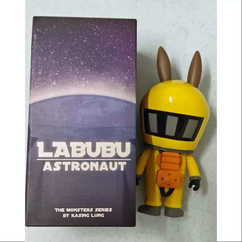 Labubu Los Monstruos Labubu Astronauta Amarillo 2017 LIMITADO Labubu Los Monstruos Labubu Astronauta Amarillo 2017 LIMITADO
