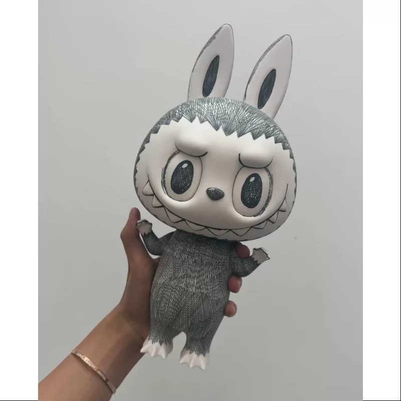 Labubu Los Monstruos MEGA Labubu 400% Sketch 2024 LIMITADO