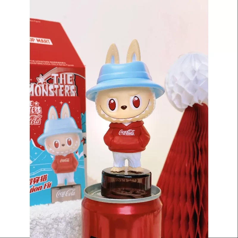 Labubu Los Monstruos Serie Coca Cola Vacaciones en Forma