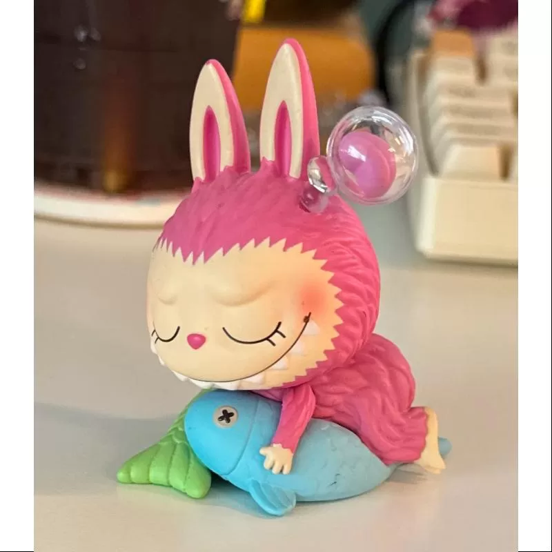 Labubu Los Monstruos Serie Constelación Piscis