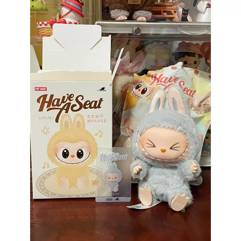 Labubu Los Monstruos Tienen Asiento Fiesta de Verano Macaron Plush Serie 2 JEJE