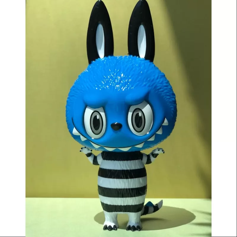 Labubu Los Monstruos Zimomo STREEP PTS LIMITADA