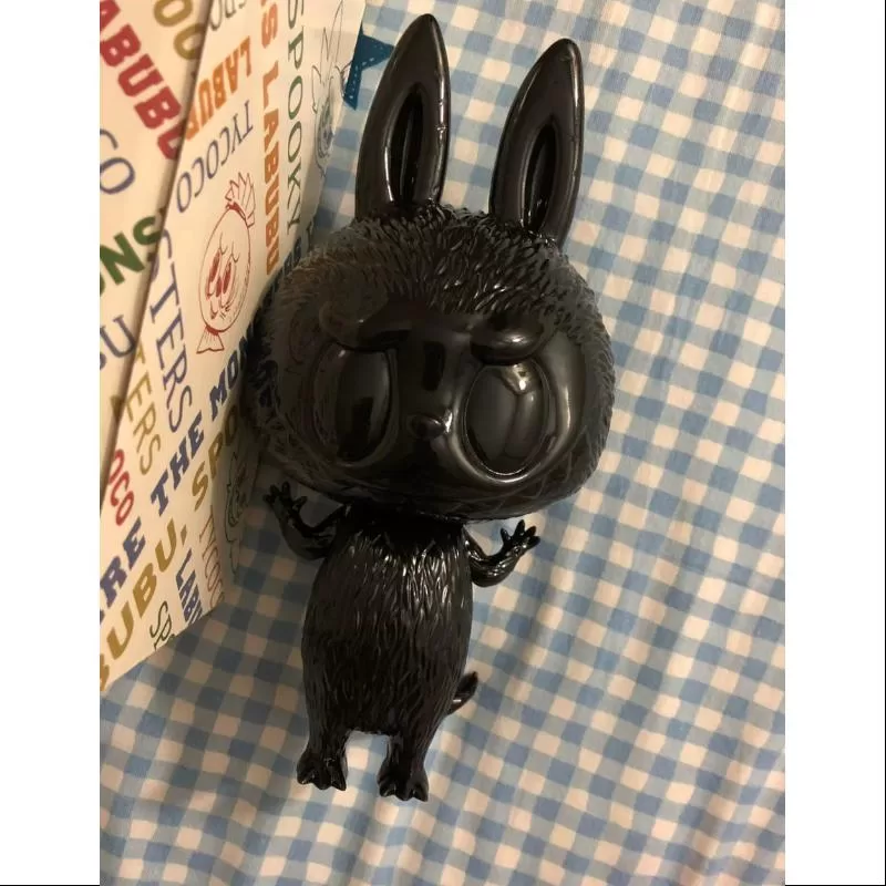 Labubu Los Monstruos Zimomo Titan Black PTS LIMITADO