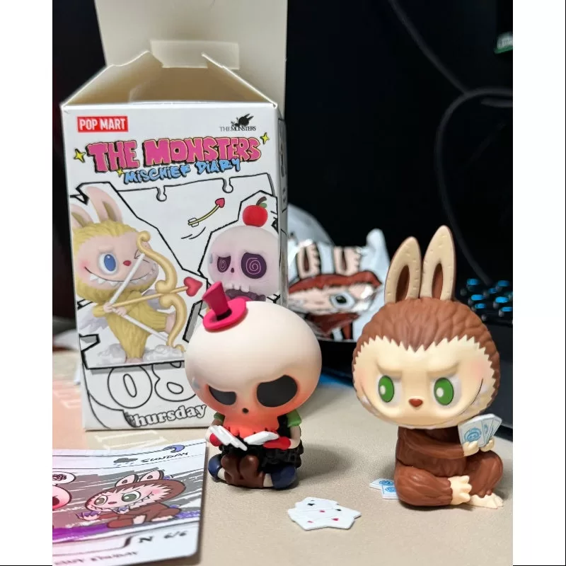 Labubu Serie Diario de Travesuras del Monstruo Domingo Acogedor