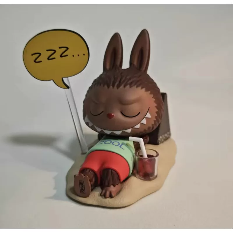 Labubu The Monsters Candy Series Triángulo de chocolate