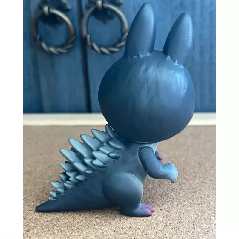 Labubu The Monsters Kaiju Hunting Series 2.0 Serie Gojimomo edición normal