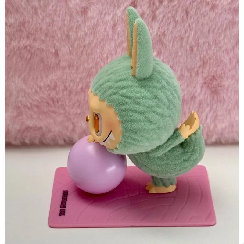 Labubu The Monsters Lazy Yoga Series Desconecta