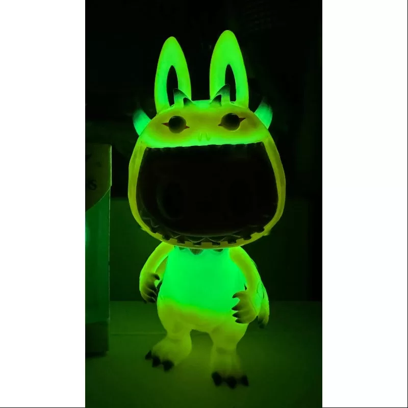 Labubu The Monsters Rangeas SS Amarillo LIMITADO (GID) Labubu The Monsters Rangeas SS Amarillo LIMITADO (GID)