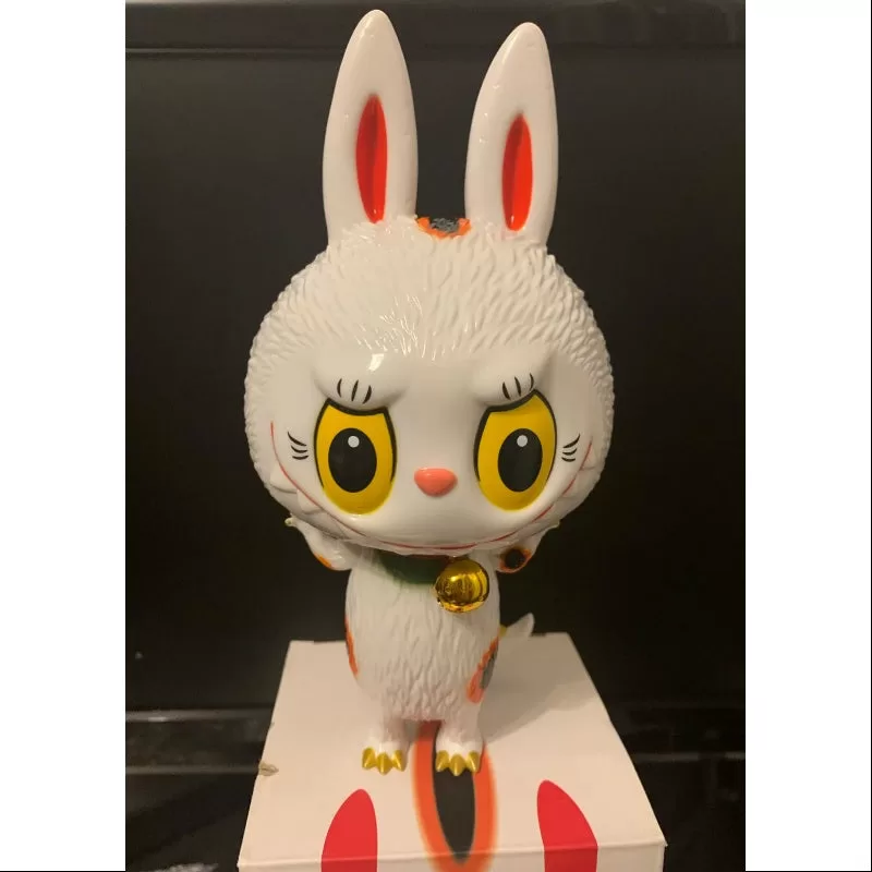 Labubu The Monsters Zimomo Maneki Blanco 2019 LIMITADO