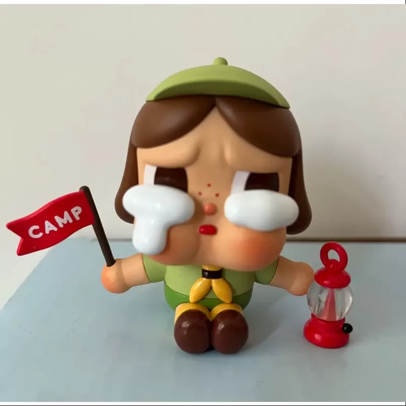 Llorón llorando en el bosque Serie BOY SCOUT