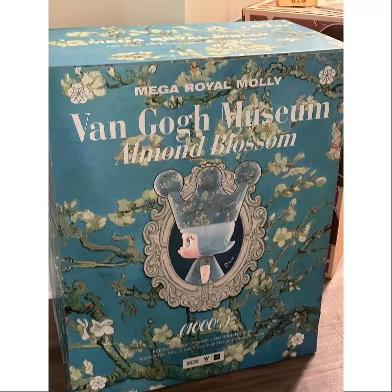 MEGA ROYAL MOLLY 1000% Museo Van Gogh Almendro en flor 2024 LIMITADA MEGA ROYAL MOLLY 1000% Museo Van Gogh Almendro en flor 2024 LIMITADA