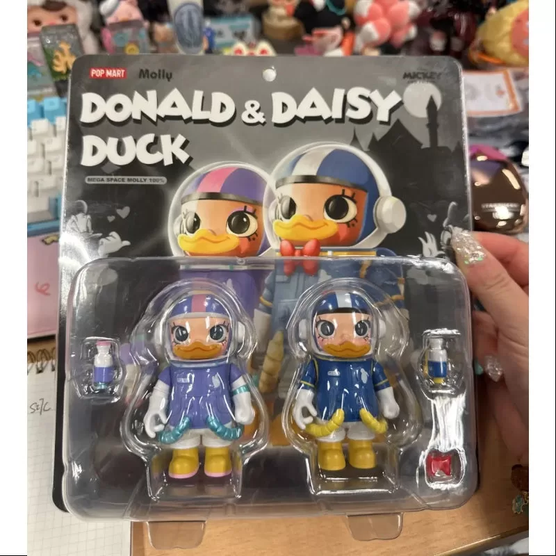 MEGA SPACE MOLLY 100% Donald y Daisy Duck 2024 LIMITADO