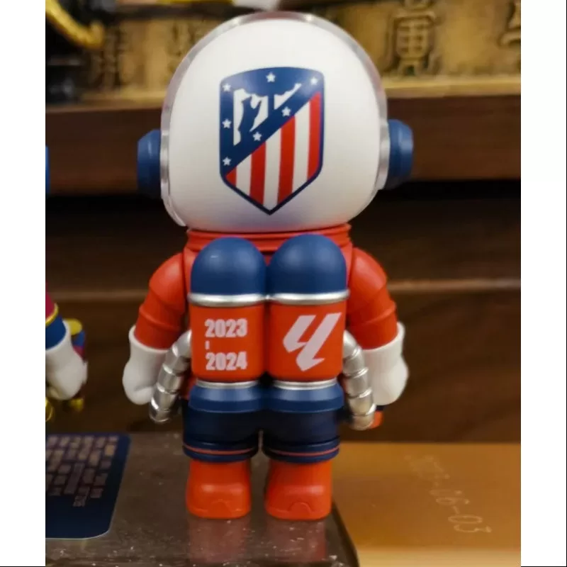 MEGA SPACE MOLLY 100% LALIGA Serie Atlético de Madrid 2023 LIMITADA
