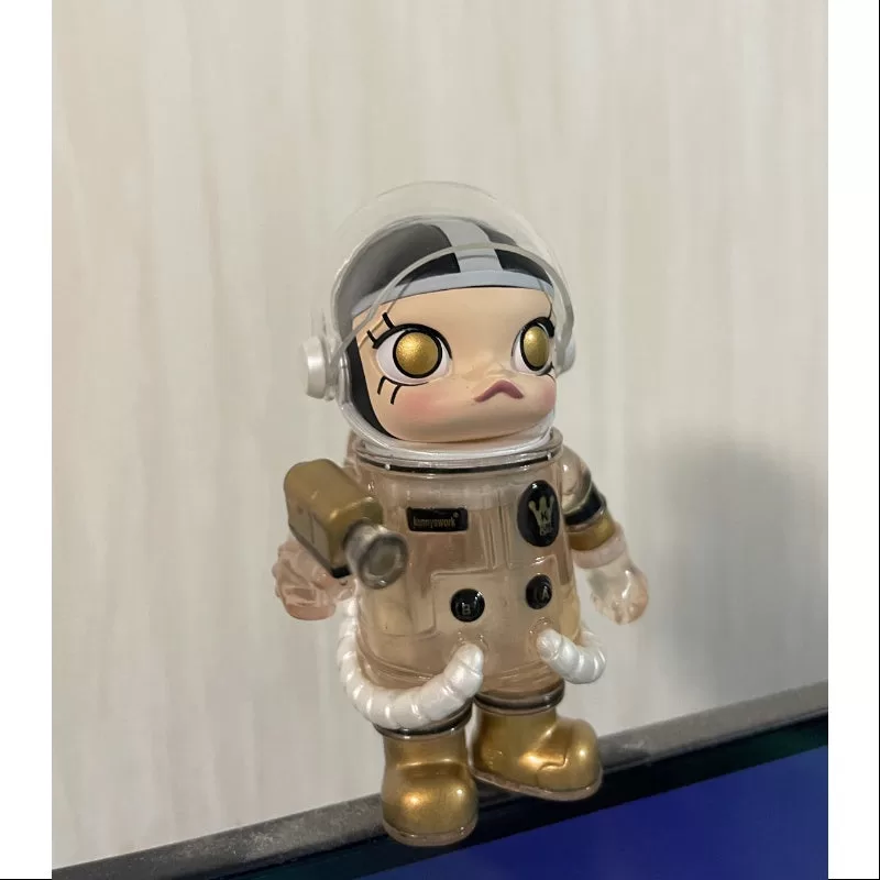 MEGA SPACE MOLLY 100% X YSL Edición Limitada 2022