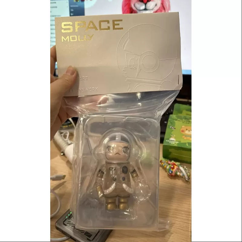 MEGA SPACE MOLLY 100% X YSL Edición Limitada 2022 MEGA SPACE MOLLY 100% X YSL Edición Limitada 2022