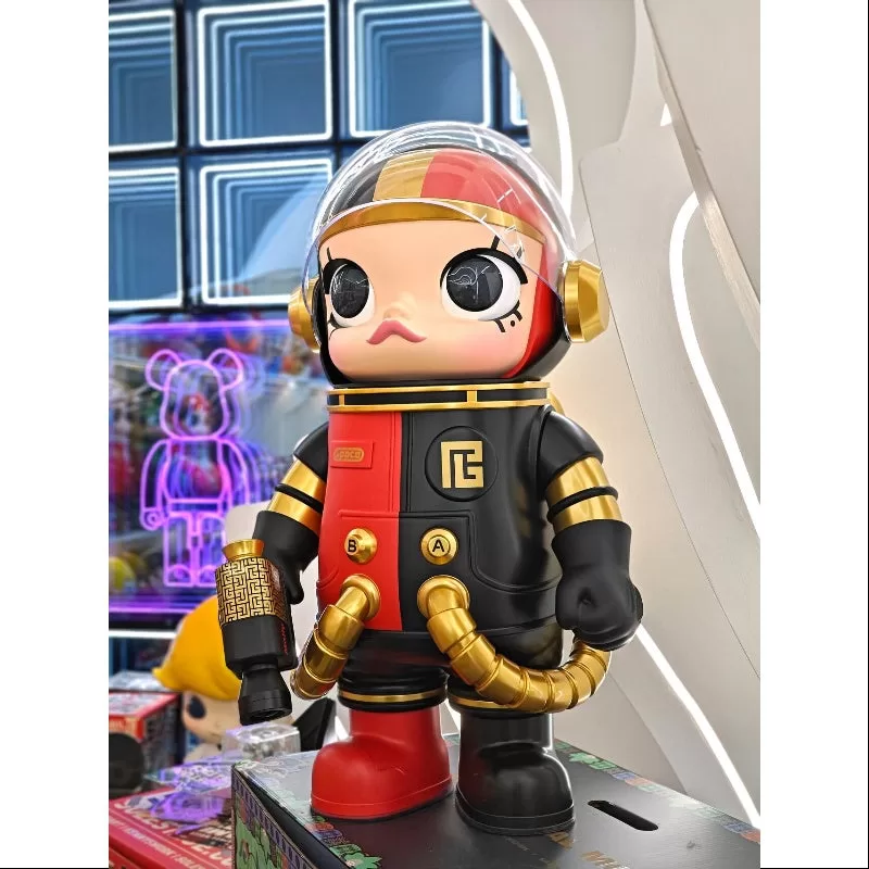 MEGA SPACE MOLLY 1000% BALMAIN París 2024 LIMITADA