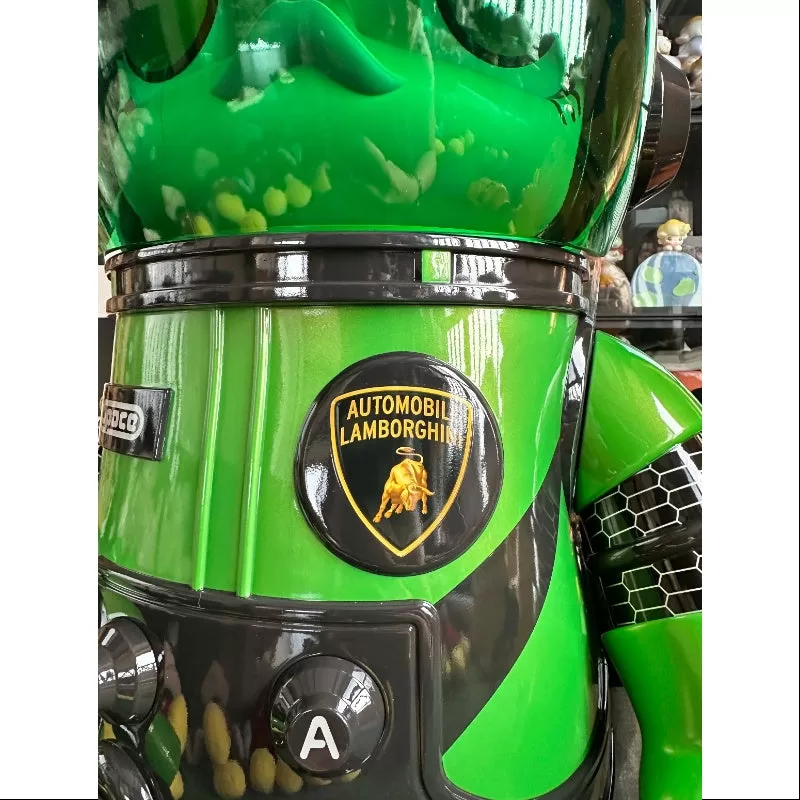 MEGA SPACE MOLLY 1000% Lamborghini 2023 LIMITADA