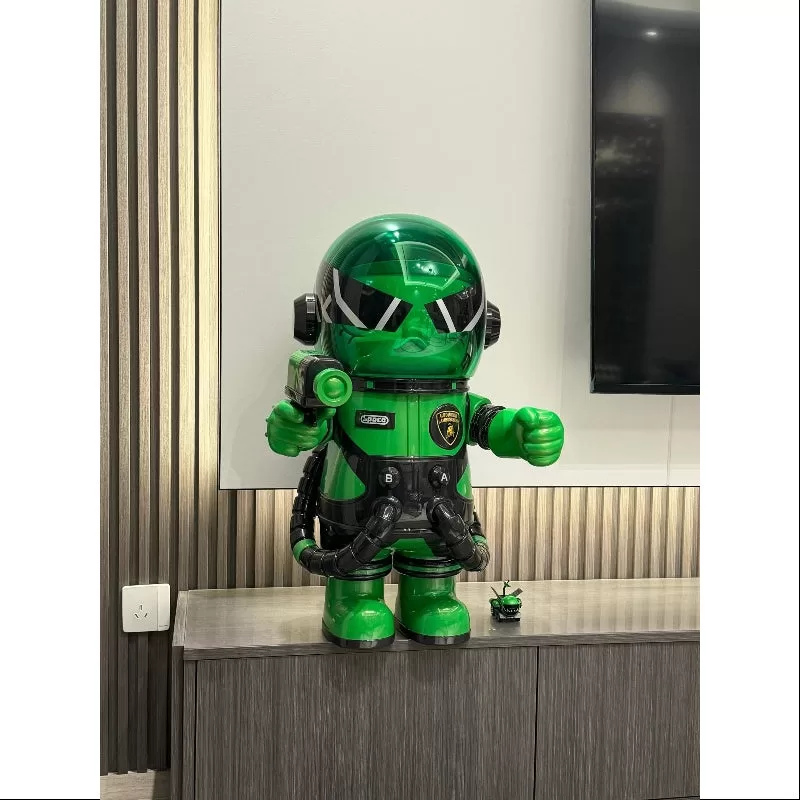 MEGA SPACE MOLLY 1000% Lamborghini 2023 LIMITADA MEGA SPACE MOLLY 1000% Lamborghini 2023 LIMITADA