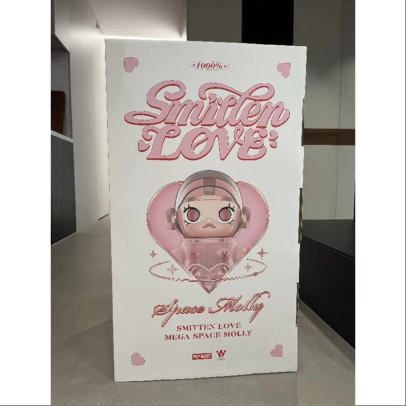 MEGA SPACE MOLLY 1000% Smitten Love 2025 Edición Limitada MEGA SPACE MOLLY 1000% Smitten Love 2025 Edición Limitada