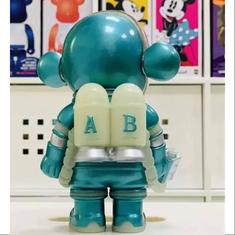 MEGA SPACE MOLLY 200% Alga Taro 2017 LIMITADA (Brilla en la oscuridad)